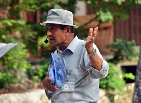 白川郷観光ガイドサービス